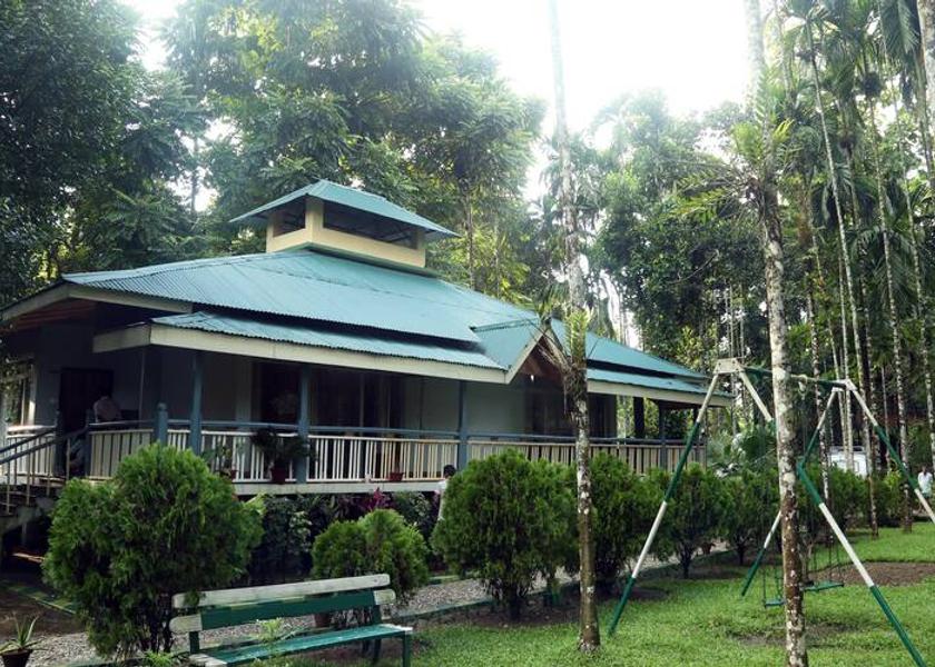 West Bengal Lataguri Hotel Exterior