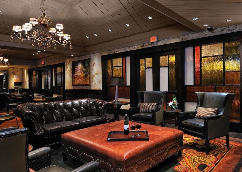 Louisiana Lake Charles Lobby