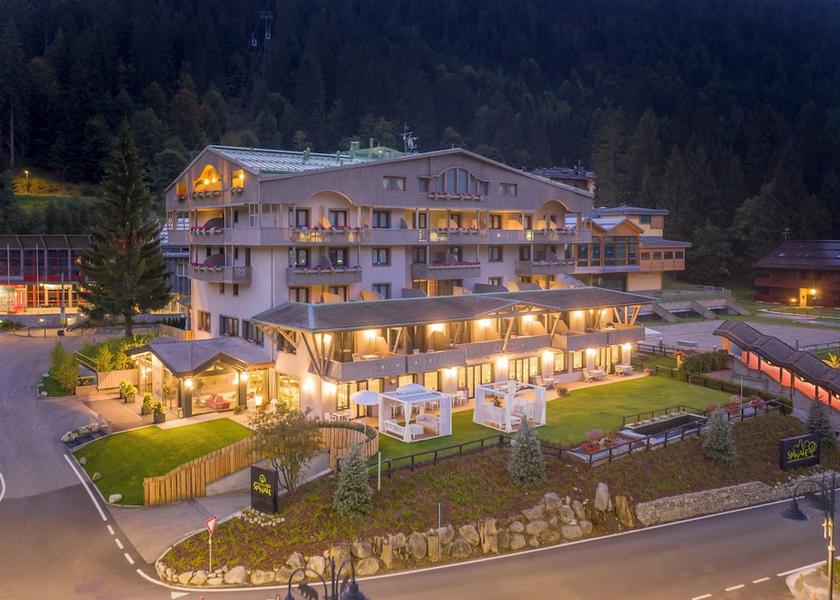 Trentino-Alto Adige Pinzolo Facade