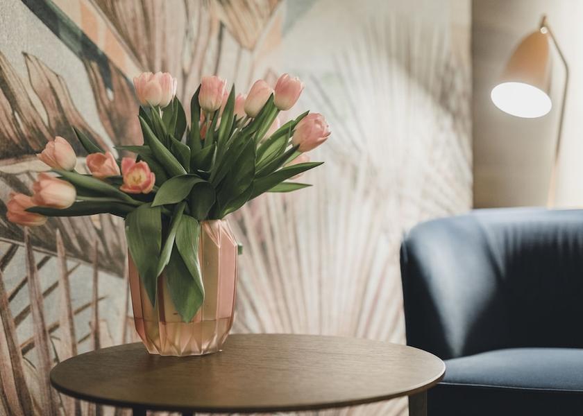  Vaduz Lobby sitting area