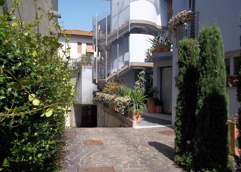 Tuscany Empoli Exterior Detail