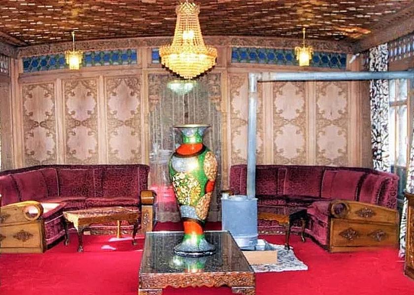 Jammu and Kashmir Srinagar Lobby