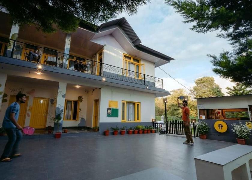 Himachal Pradesh Bir Front of property