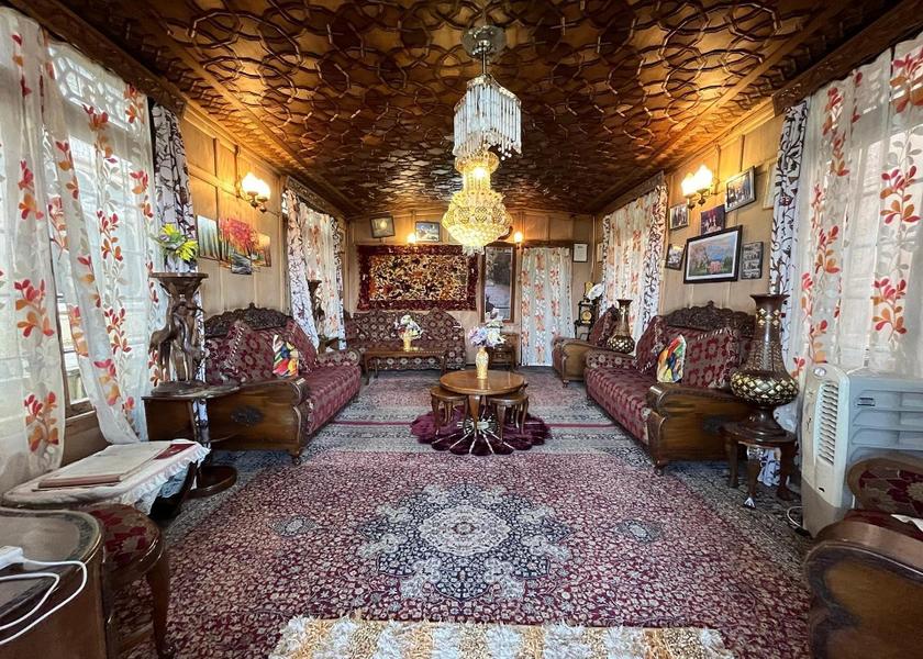 Jammu and Kashmir Srinagar Public Areas