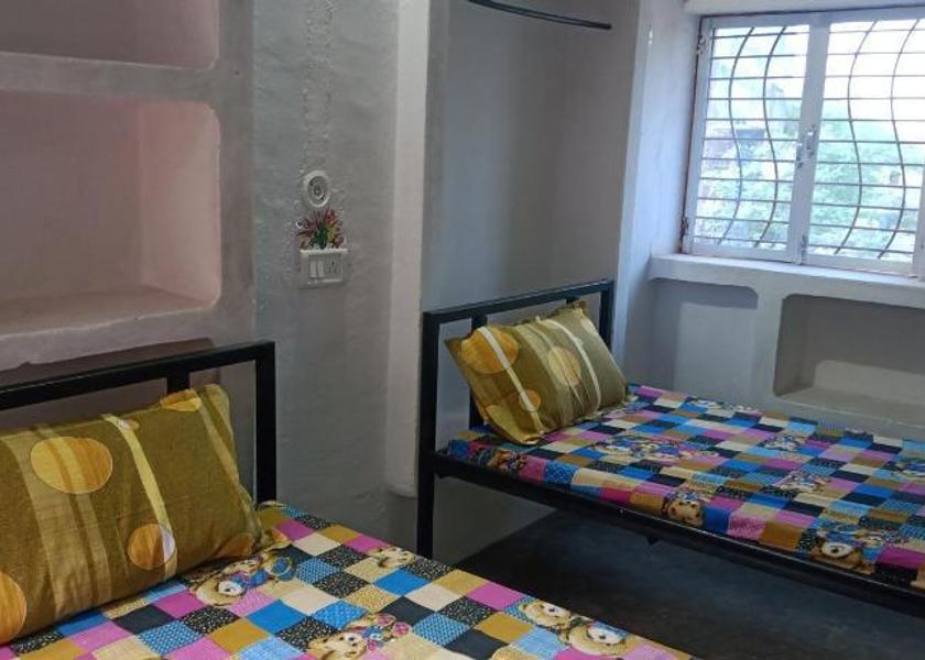 Madhya Pradesh Vidisha Non AC Room