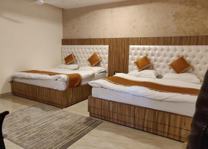 Rajasthan Mount Abu Room