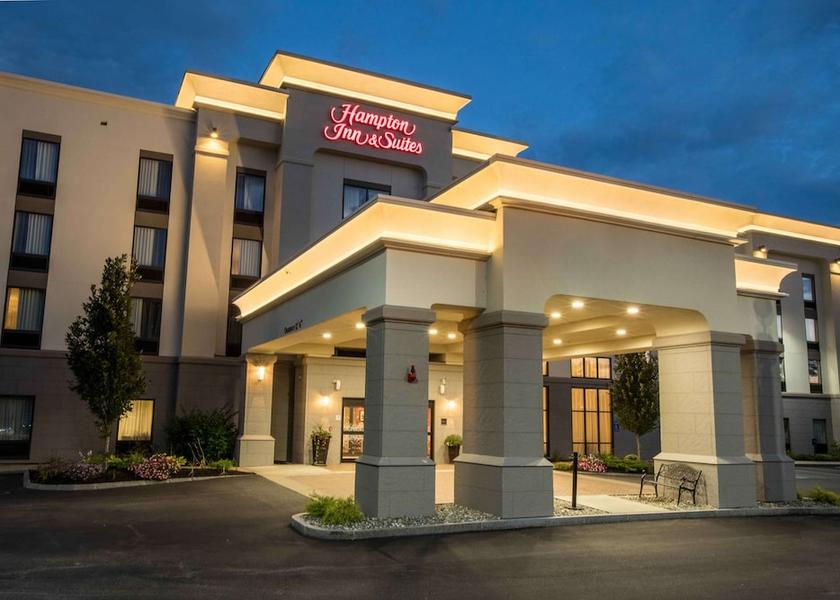 New Hampshire Tilton Exterior Detail