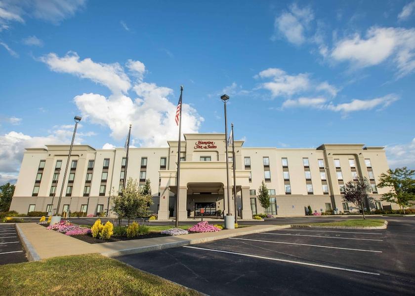 New Hampshire Tilton Exterior Detail