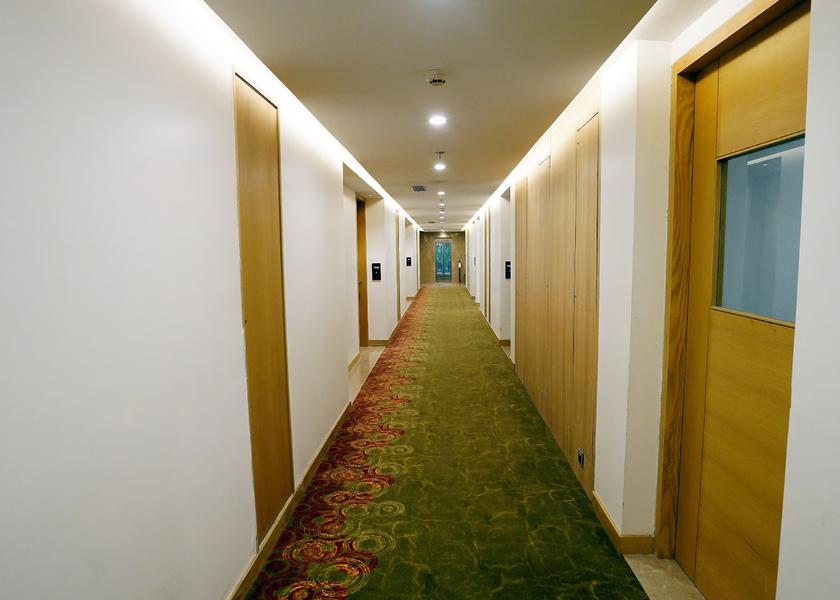 Uttar Pradesh Varanasi Public Areas