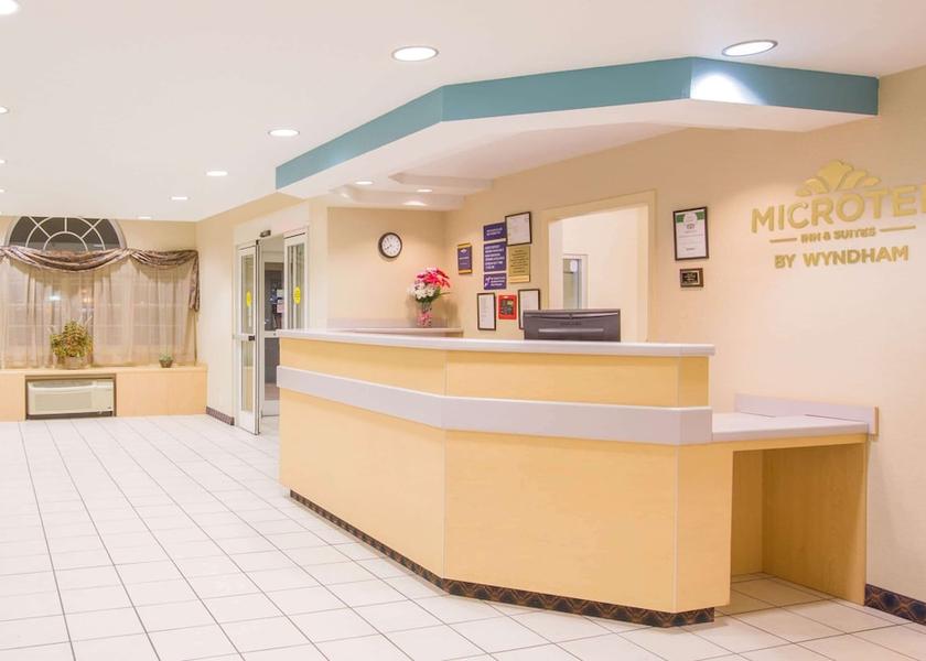 Alabama Albertville Lobby