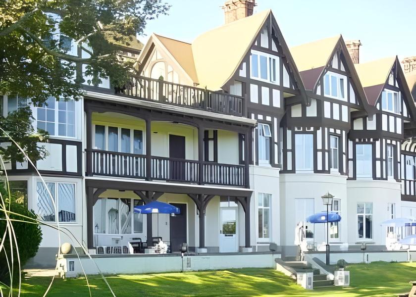England Cromer Hotel Exterior