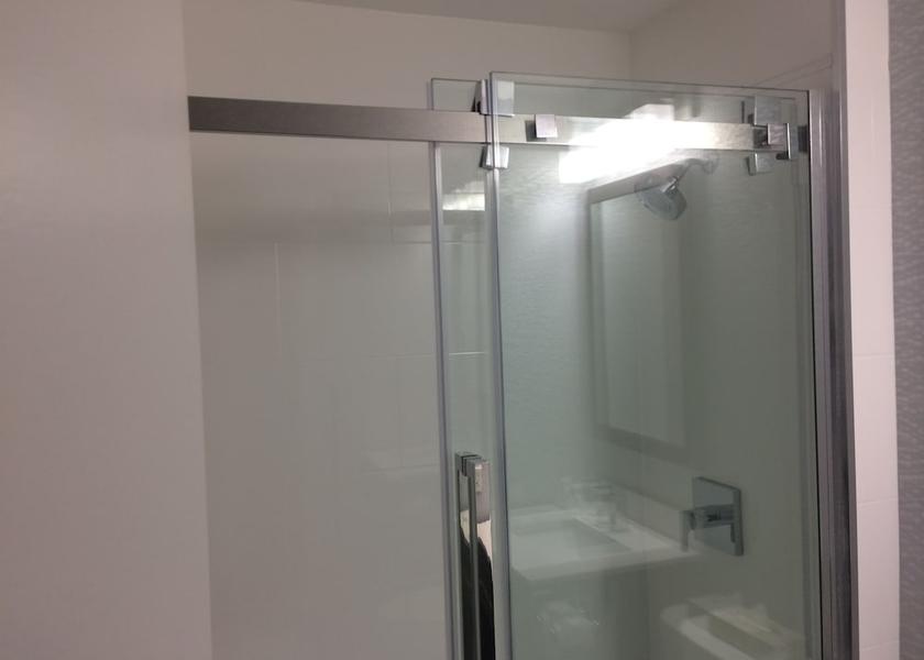 Ontario Kingston Room