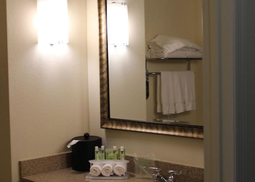 Florida De Funiak Springs Room