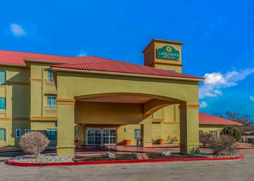 New Mexico Hobbs Exterior Detail