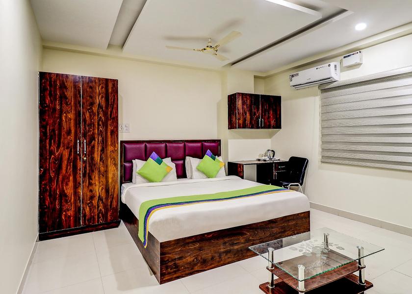 Karnataka Bangalore Deluxe Double Room