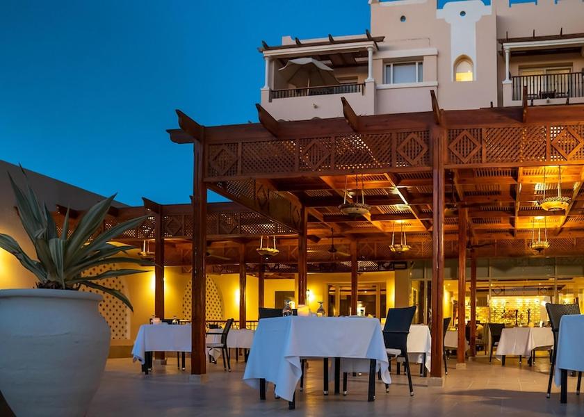 Red Sea Governorate Soma Bay Bar (on property)