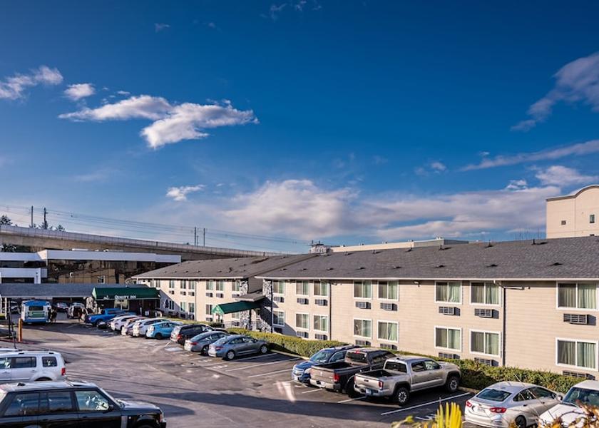Washington SeaTac Exterior Detail