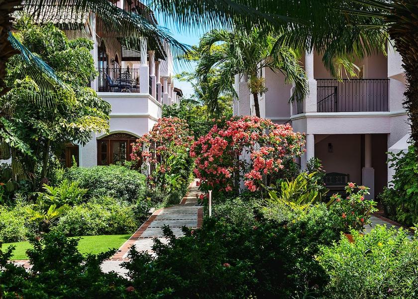  Gros Islet Exterior Detail