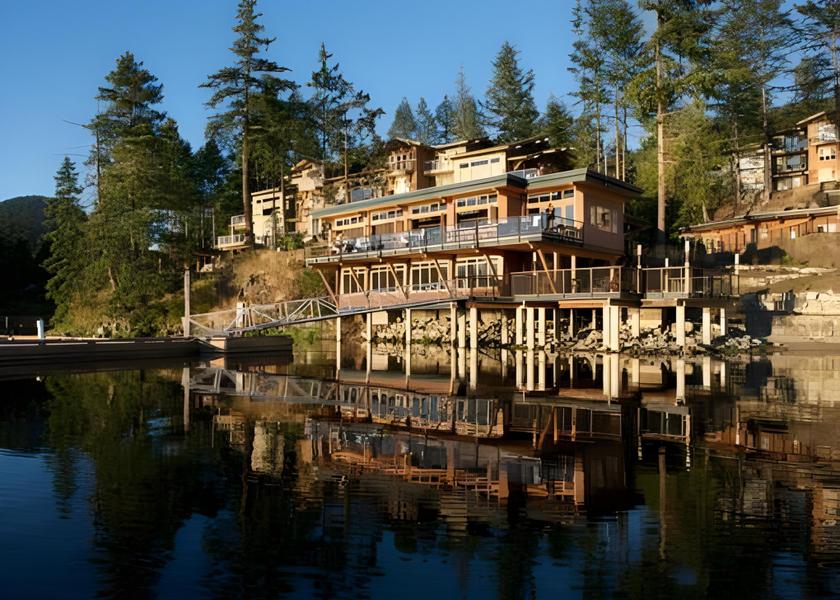 British Columbia Madeira Park Exterior view
