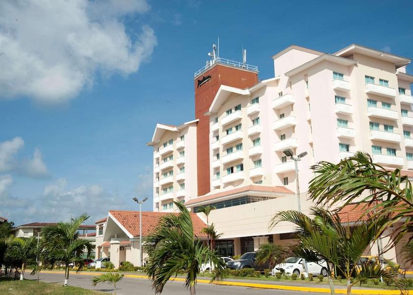 Colon Colon Primary image