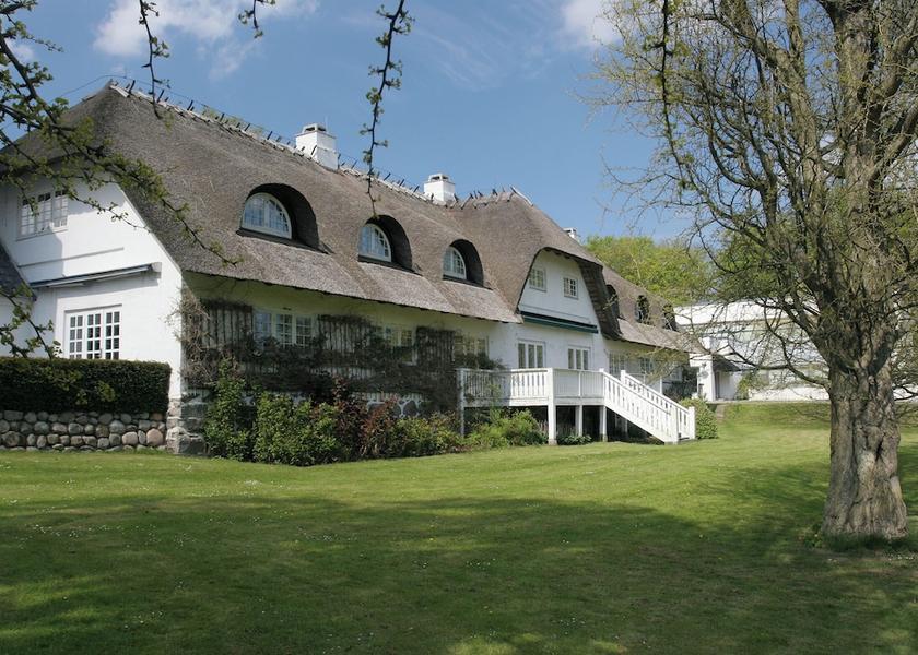 Hovedstaden Snekkersten Facade