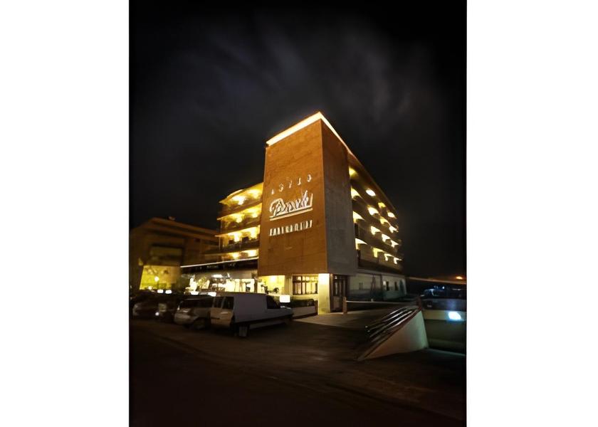 Catalonia Figueres Hotel Exterior