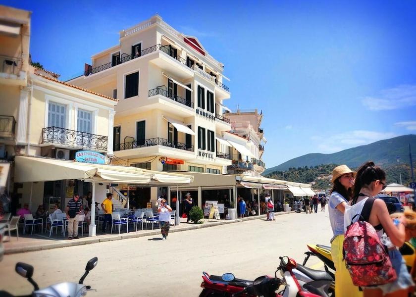Attica Poros Exterior