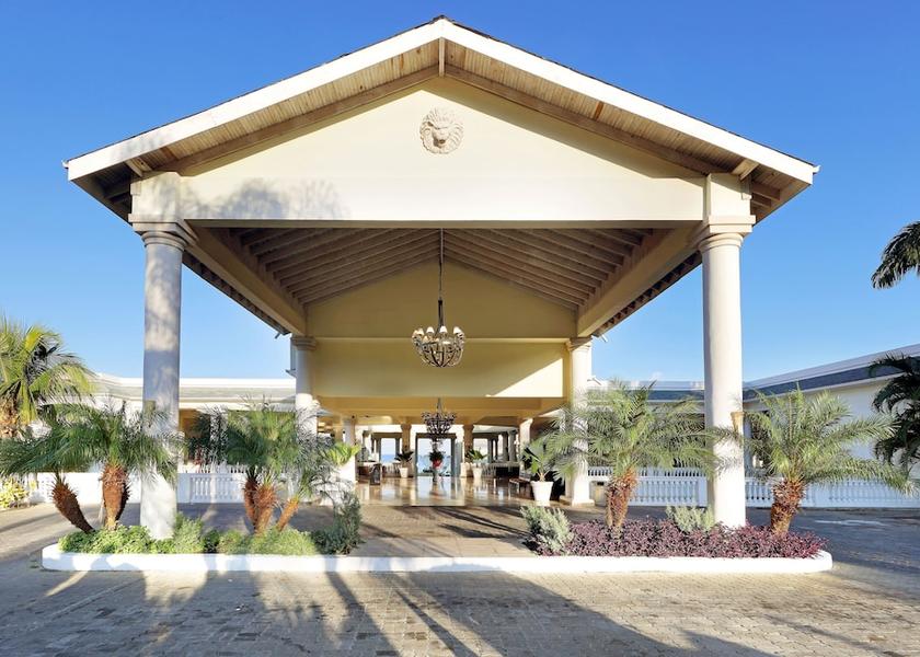 Saint James Lucea Lobby