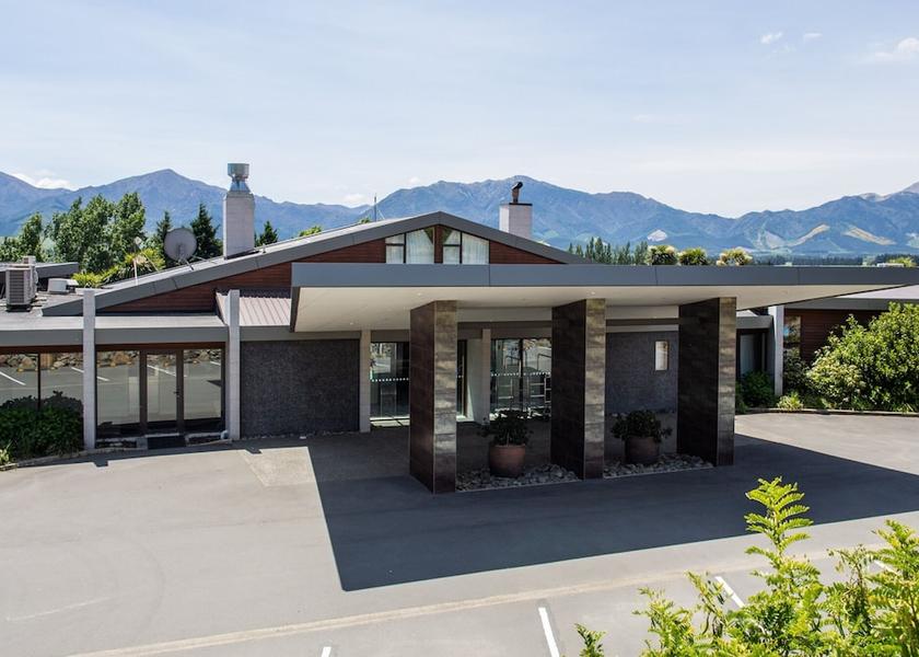 Canterbury Hanmer Springs Property entrance