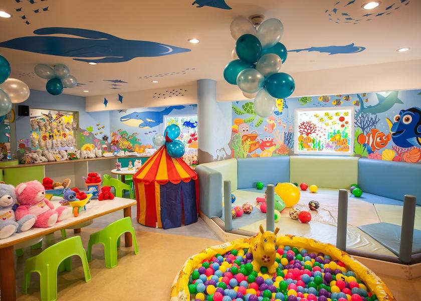 Phetchaburi Province Cha-am Children's play area - indoor