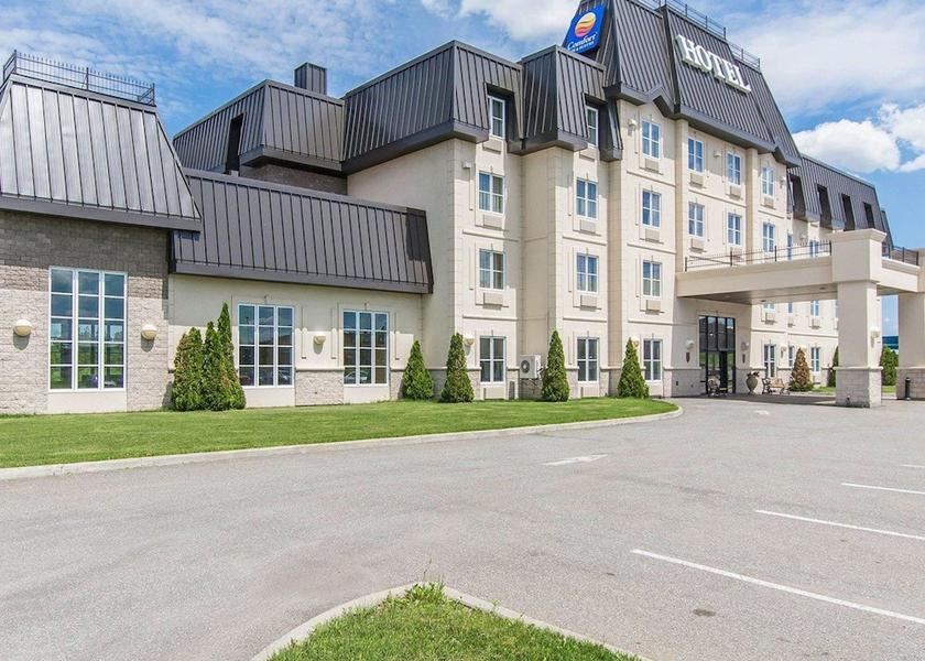 Quebec Levis Exterior Detail