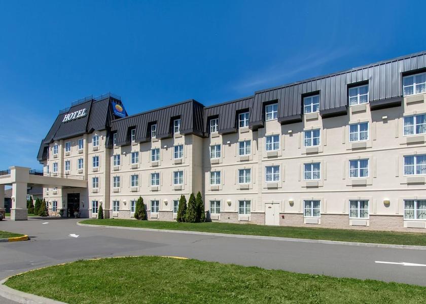 Quebec Levis Exterior Detail