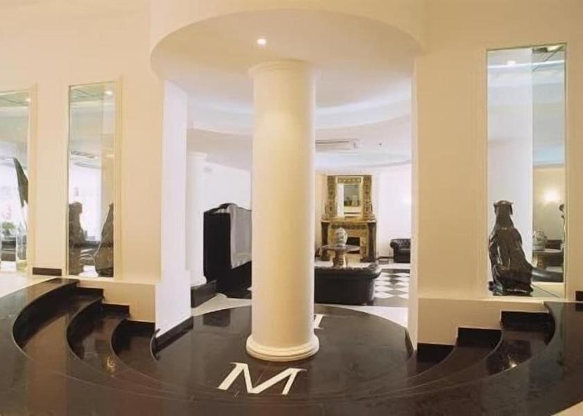 Marche Gabicce Mare Lobby