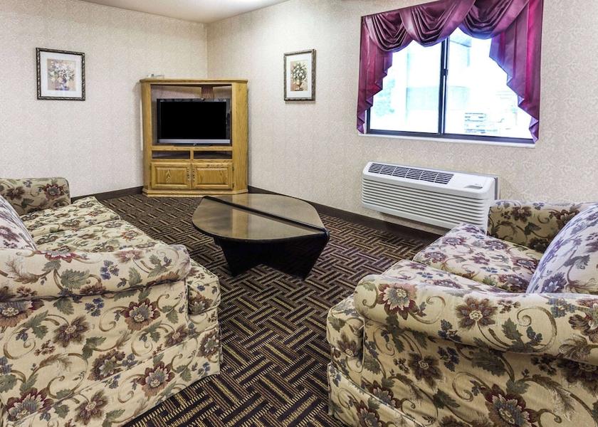 Illinois Yorkville Lobby