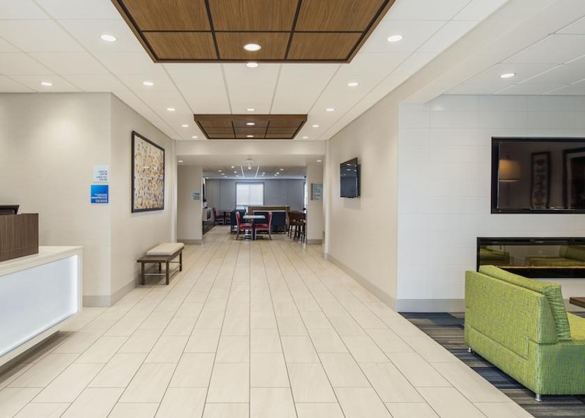 Alberta Airdrie Lobby