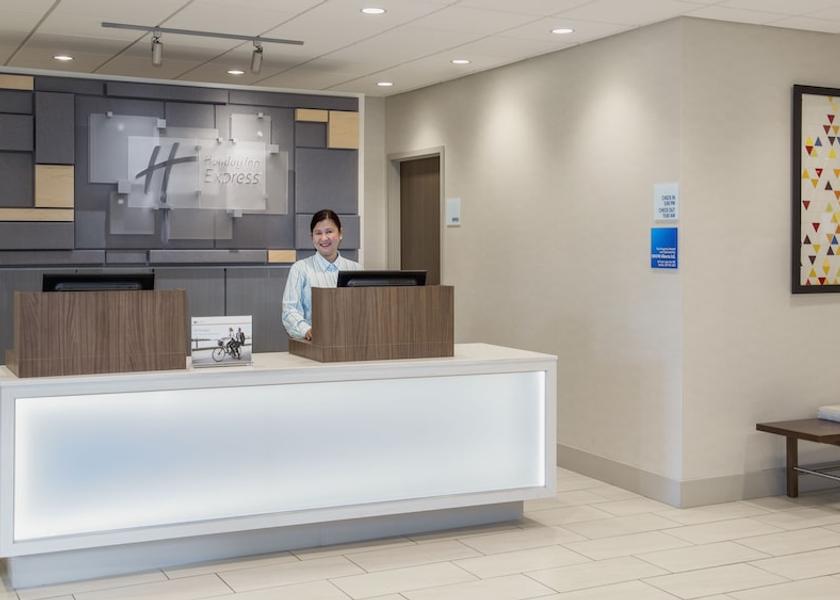 Alberta Airdrie Lobby
