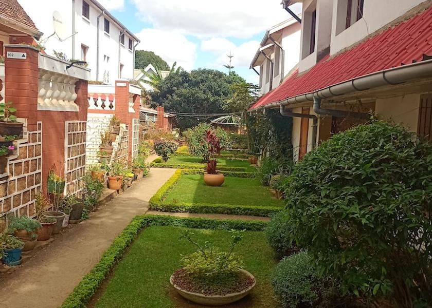  Antananarivo Exterior Detail