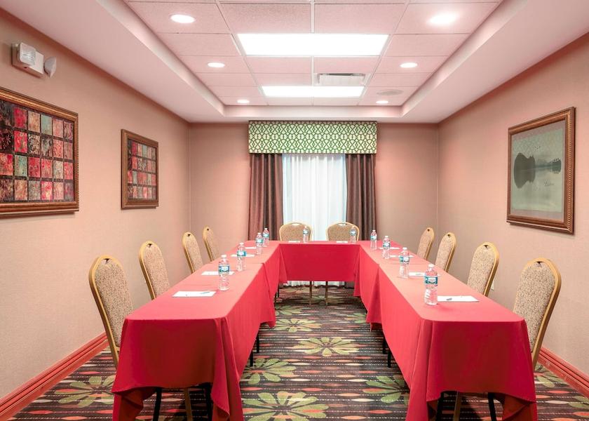 Nebraska Bellevue Meeting Room