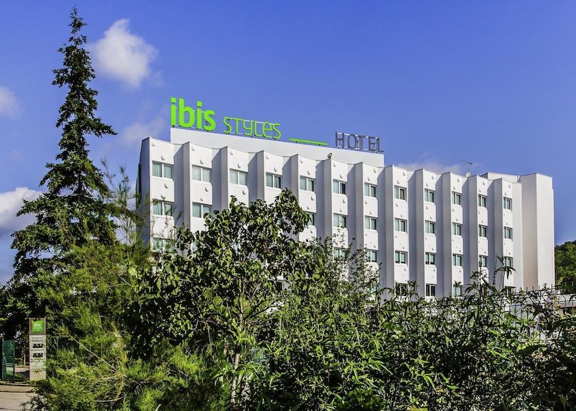 Auvergne-Rhone-Alpes Chasse-sur-Rhone Facade