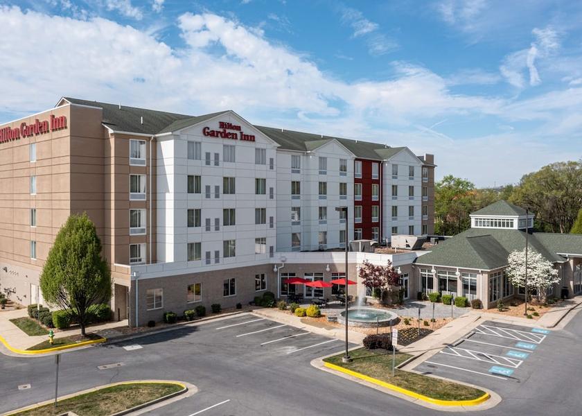 Virginia Winchester Exterior Detail