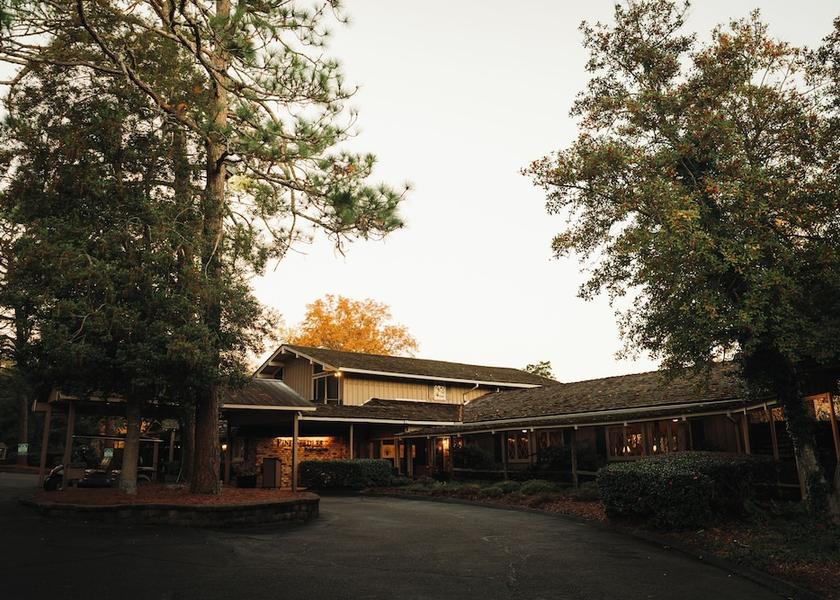 North Carolina Southern Pines Front of property