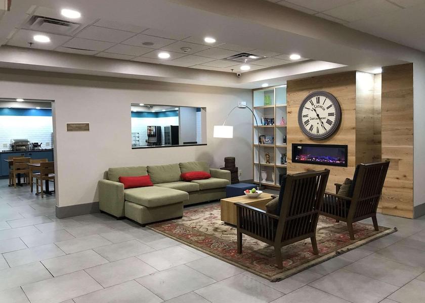 Virginia Emporia Lobby