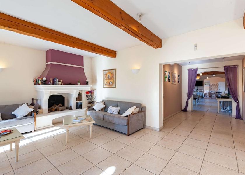 Provence-Alpes-Côte d'Azur Vedene Reception