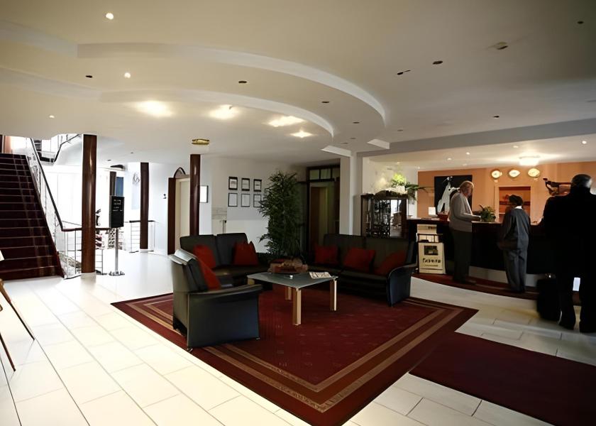 Mecklenburg - West Pomerania Neustrelitz lobby