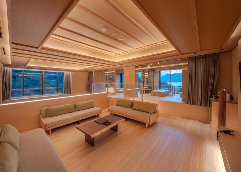 Hiroshima (prefecture) Hatsukaichi Public Areas