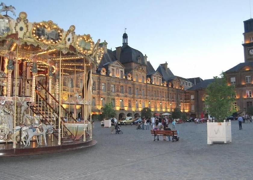 Grand Est Charleville-Mezieres Exterior Detail