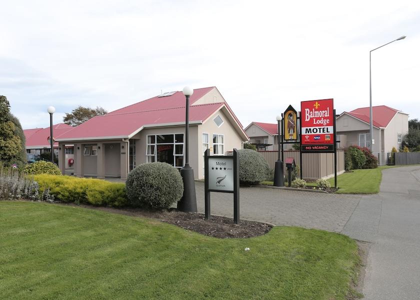 Southland Invercargill Property entrance
