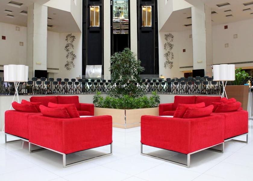  Muscat Lobby