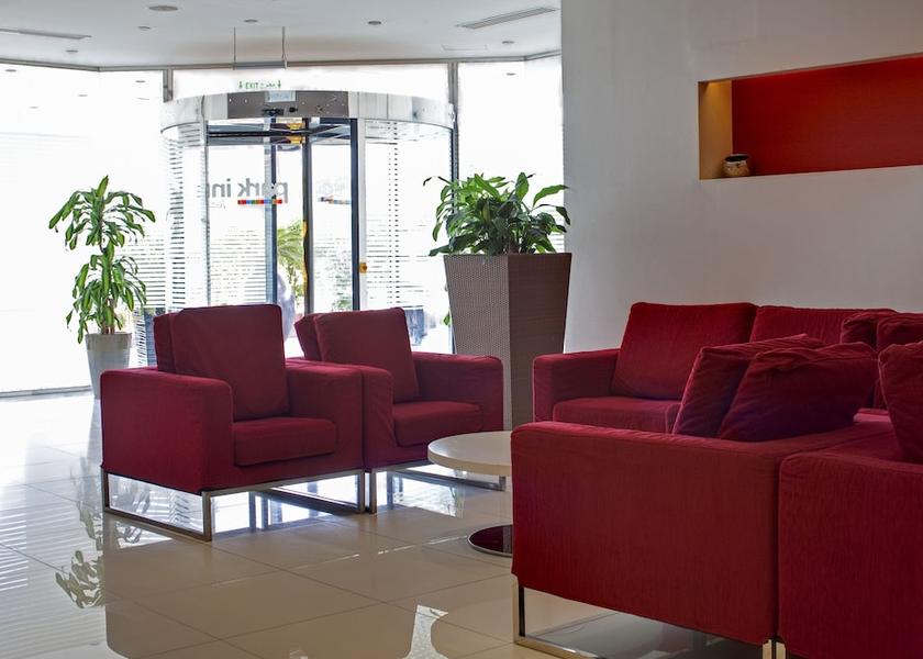  Muscat Lobby
