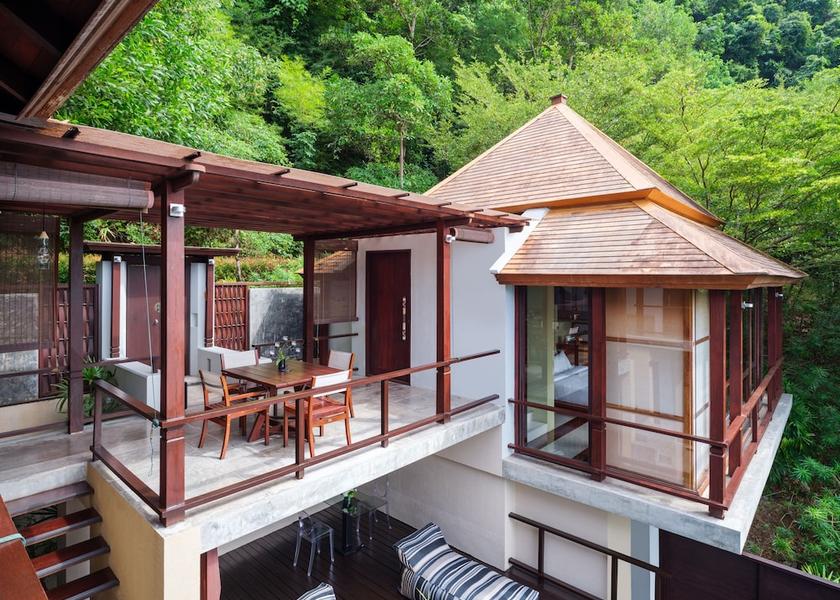 Phuket Chalong Balcony